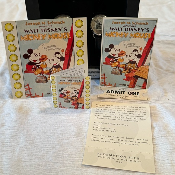 Disney’s Mickey & Minnie Through the Years 70th Anniversary Collectable Set 1998 - Picture 10 of 11